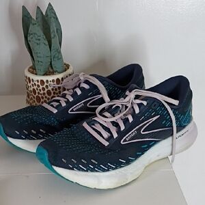 Brooks Women's Glycerin 20 neutral running shoes size 7.5